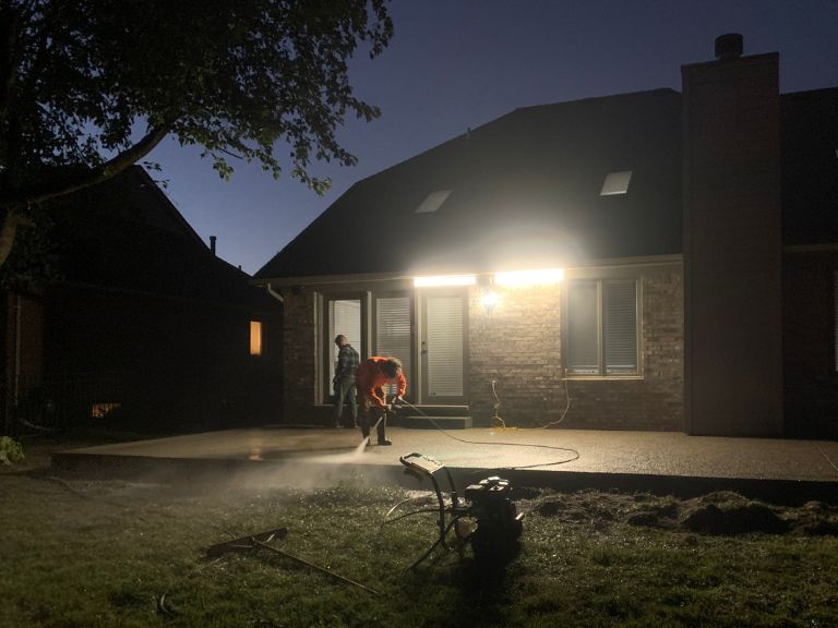 Experts 3 - Dante Concrete and Construction in Michigan